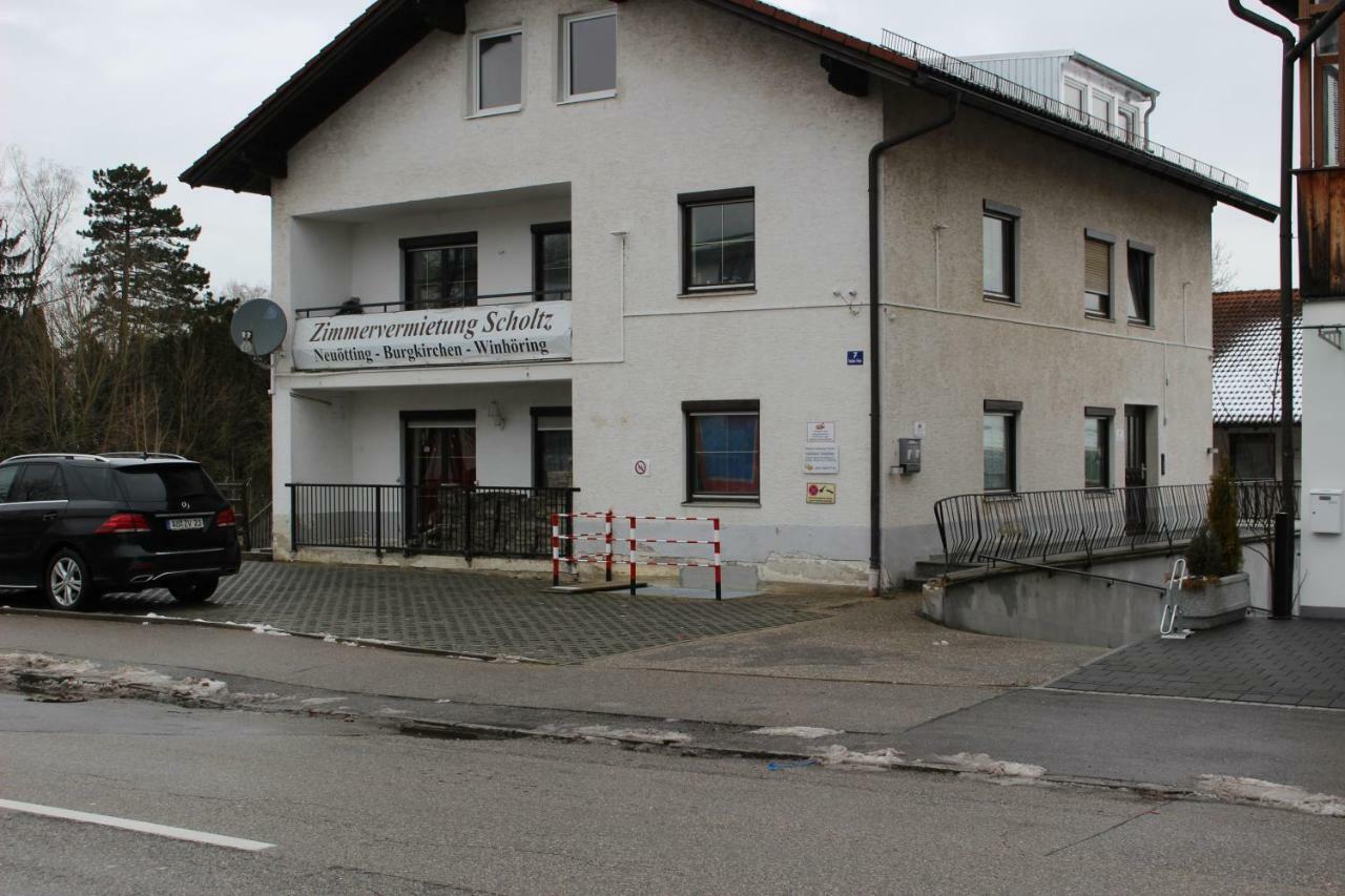 Zv-Scholtz Gaestehaus Neuoetting Simbacher Strasse 7 エクステリア 写真