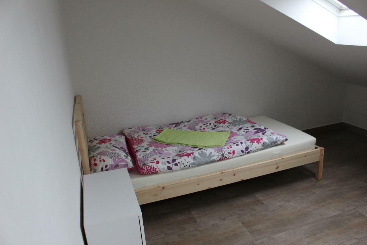 Zv-Scholtz Gaestehaus Neuoetting Simbacher Strasse 7 エクステリア 写真