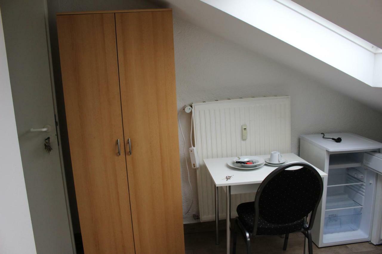 Zv-Scholtz Gaestehaus Neuoetting Simbacher Strasse 7 エクステリア 写真
