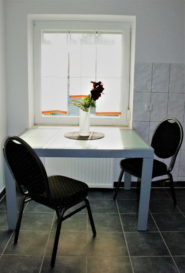 Zv-Scholtz Gaestehaus Neuoetting Simbacher Strasse 7 エクステリア 写真
